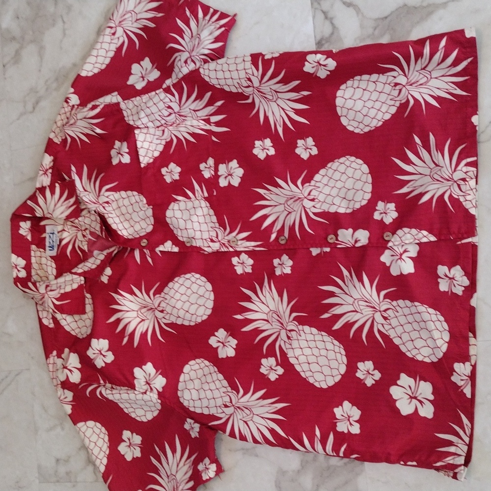 Uzzi casual button down shirt.